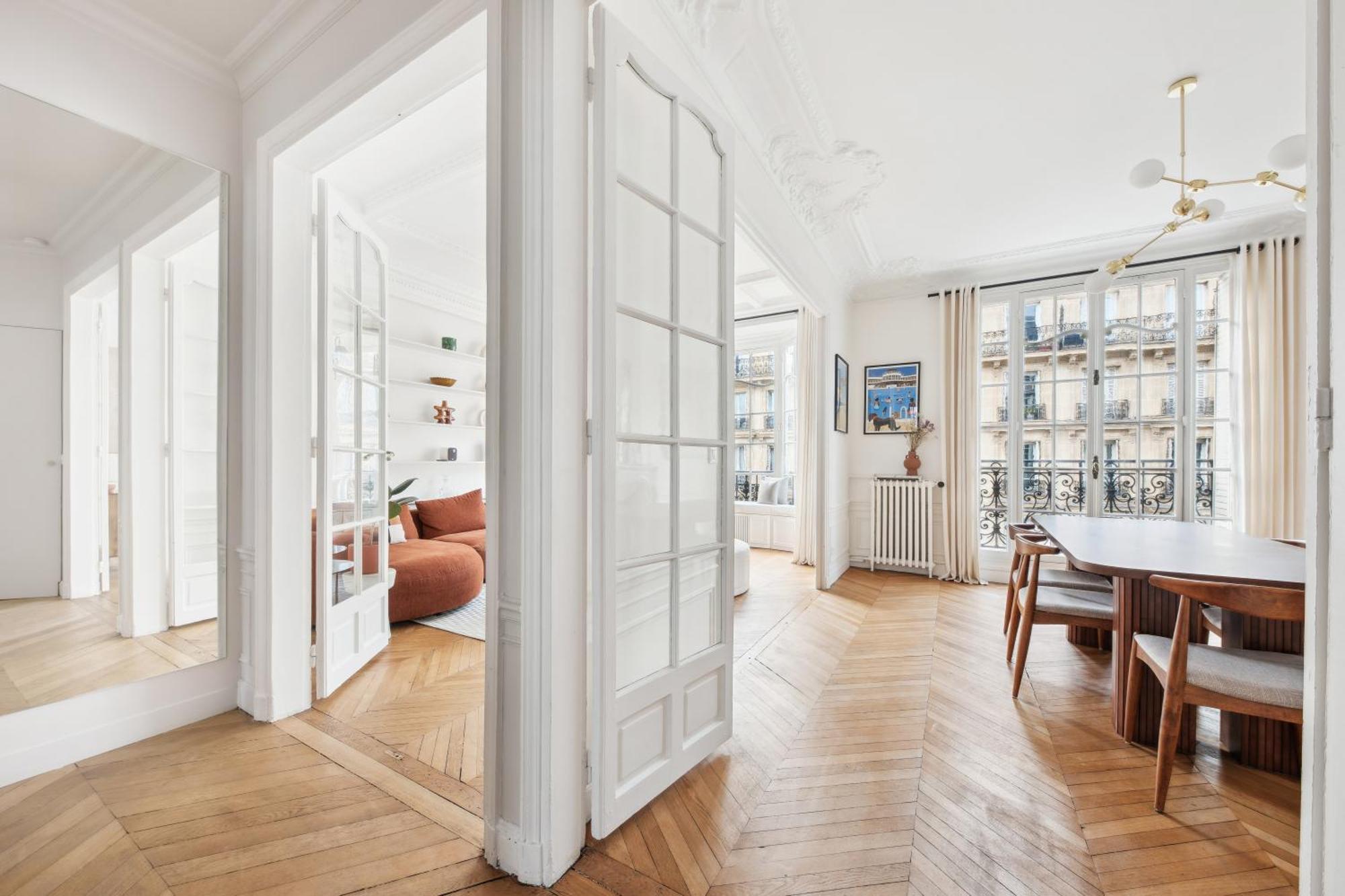 Apartment Charming And Cosy In Center Paris